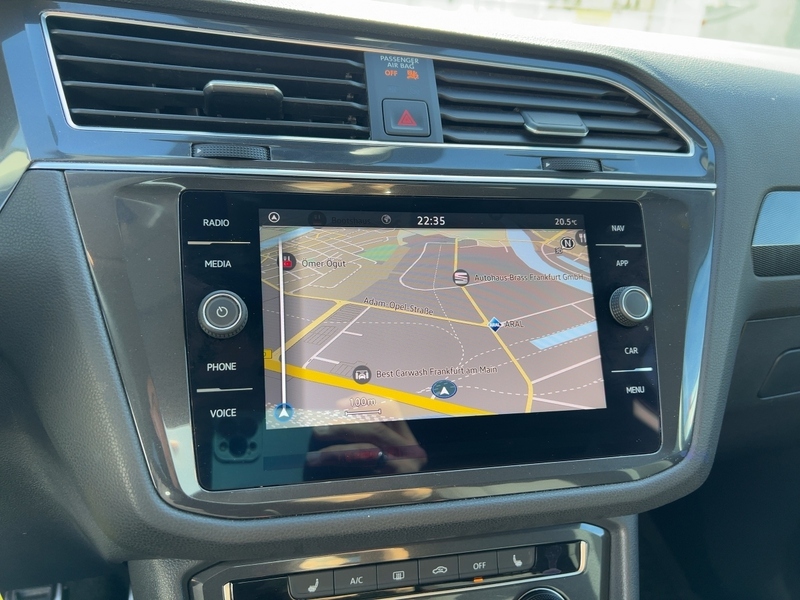 Fahrzeugabbildung Tiguan Allspace R-Line BlackStyle Bild 13 von 24