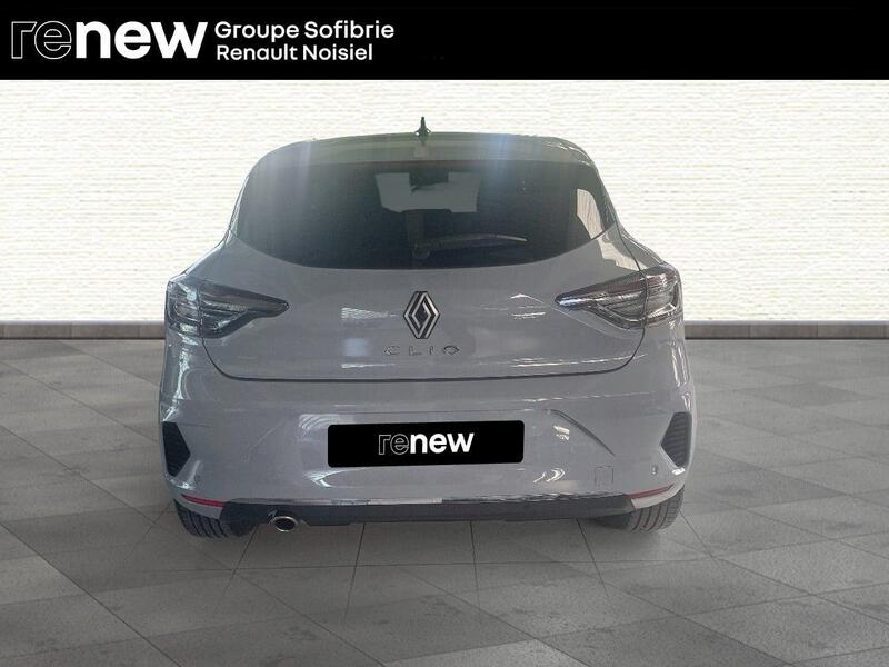 Renault Clio V