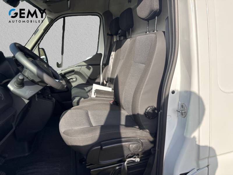 Renault Master III