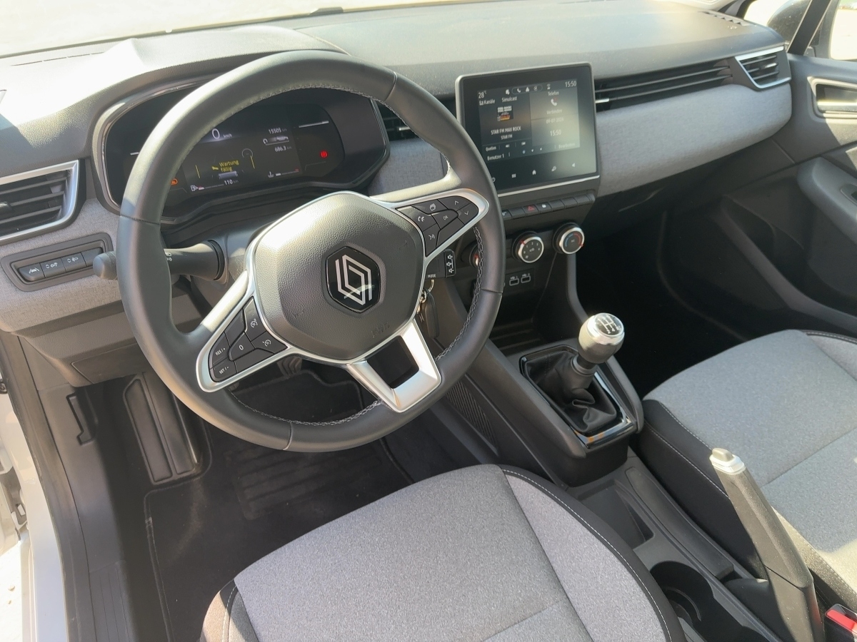 Renault Clio – Bild 9