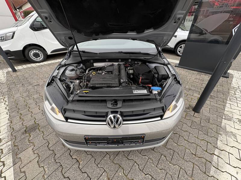 VW Golf