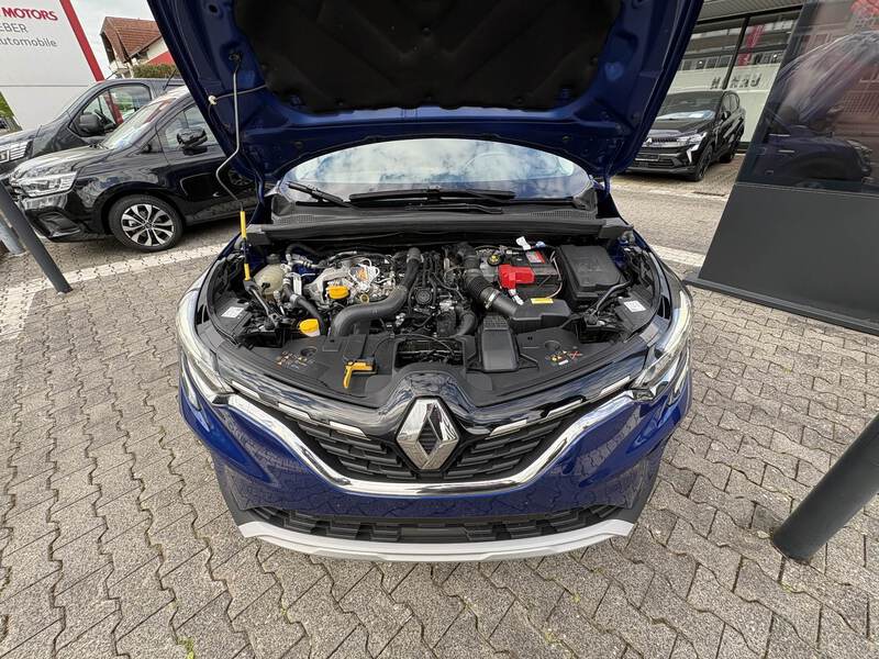 Fahrzeugabbildung Captur II 1.3 TCe 140 Intens GPF Bild 16 von 18