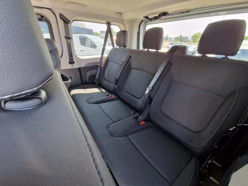 Renault Trafic Combi