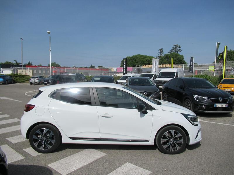 Renault Clio V