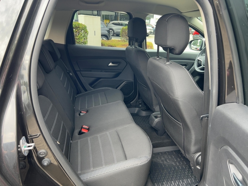 Fahrzeugabbildung Duster II 1.3 TCe 130 Prestige GPF Bild 9 von 15