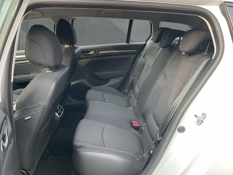 Fahrzeugabbildung Megane IV Grandtour Business blue dci 115 EDC Bild 11 von 13