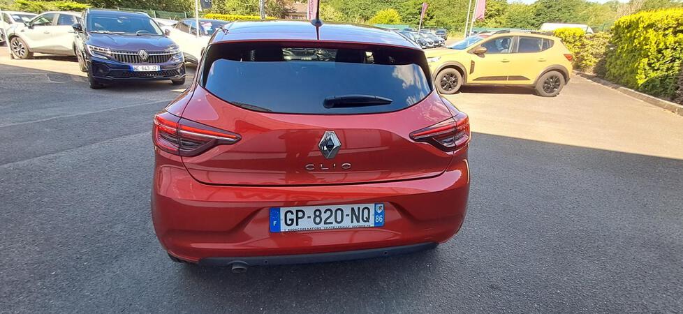 Renault Clio V
