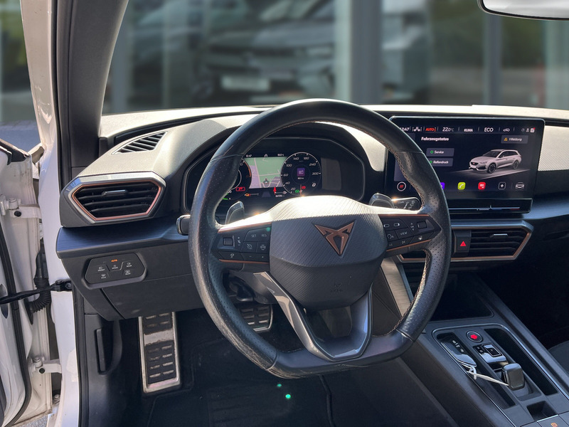 Fahrzeugabbildung Leon Sportstourer 1.4 e-HYBRID OPF Bild 13 von 16