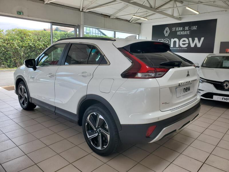 Mitsubishi Eclipse Cross MY21