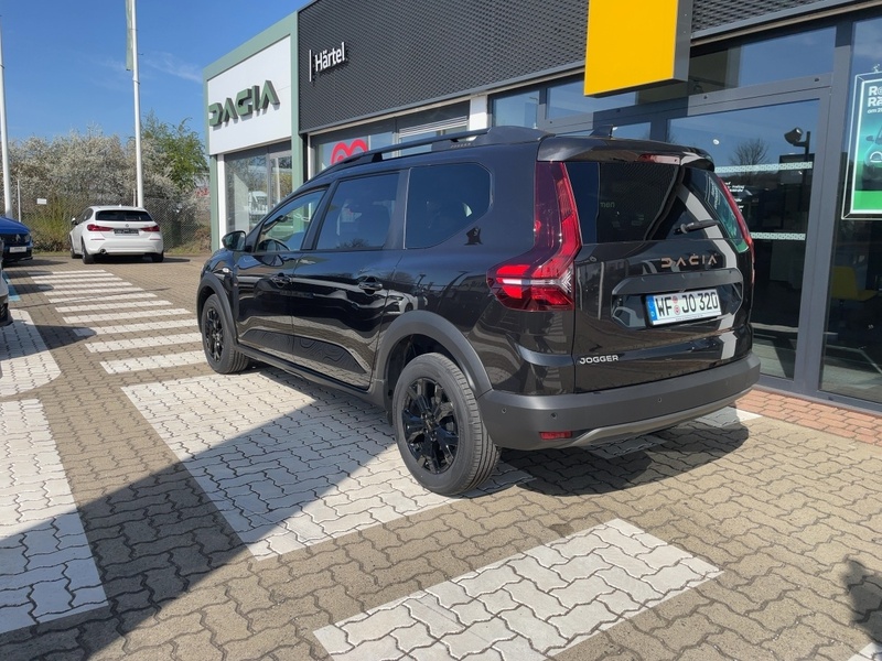 Fahrzeugabbildung Jogger +Klimaautomatik+Kamera+ Bild 3 von 49