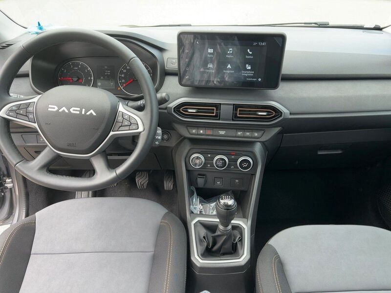 Fahrzeugabbildung Jogger TCe 110 7-Sitzer Bild 6 von 12