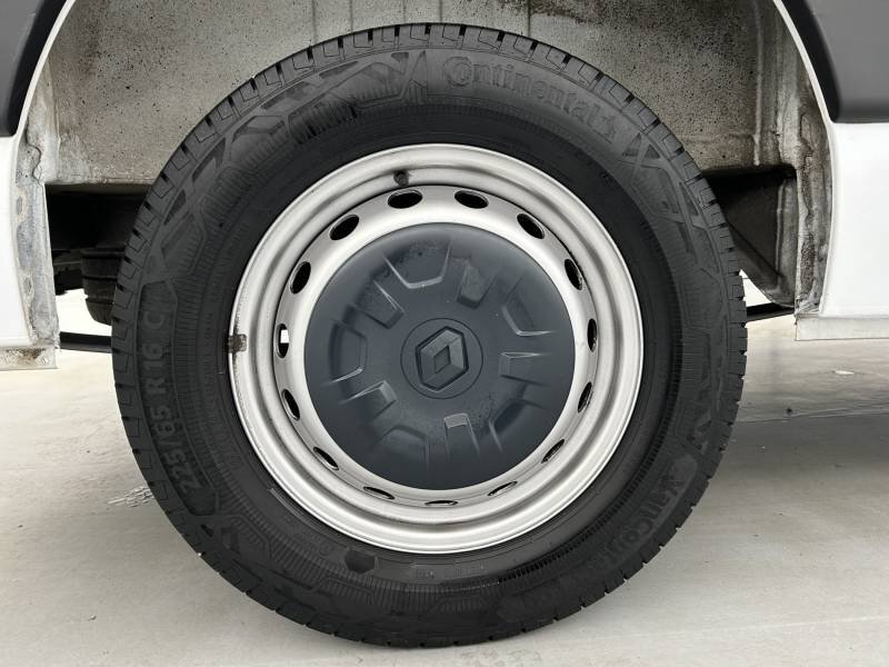 Renault Master III