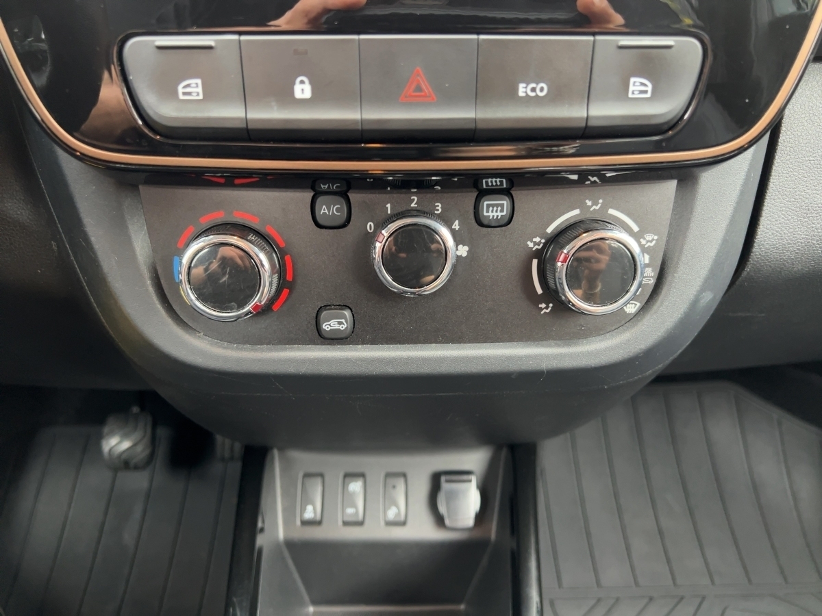 Dacia Spring – Bild 13