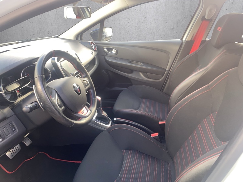 Fahrzeugabbildung Clio Sport TCe 200 Bild 13 von 15