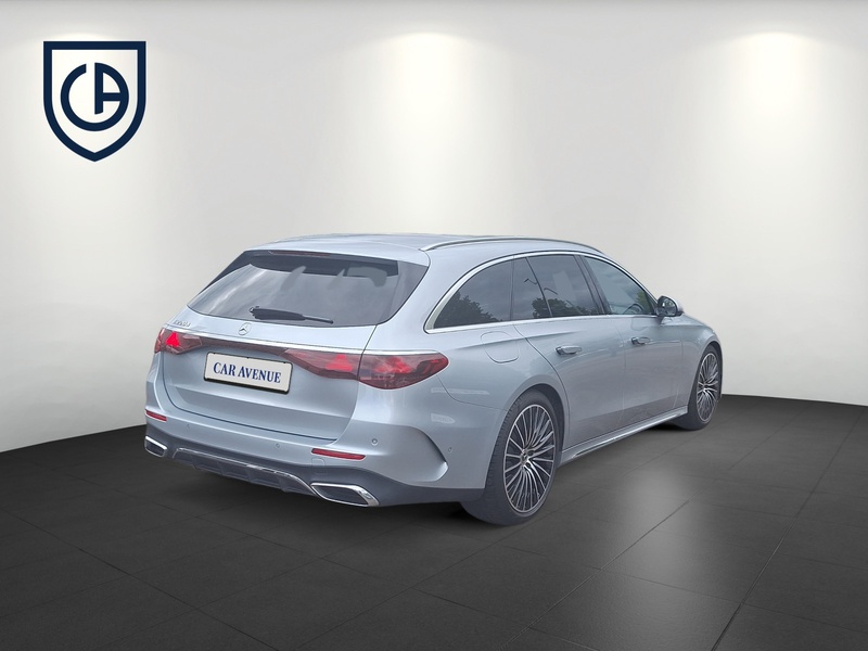 Mercedes-Benz E 220
