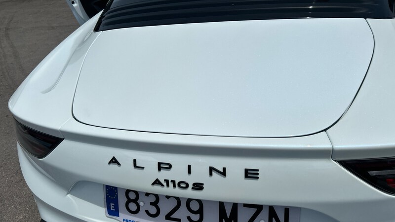 Alpine A110