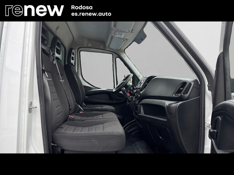 Iveco Defender