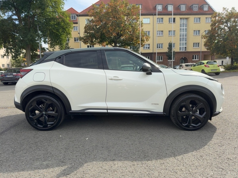Fahrzeugabbildung Juke AUTOMATIK Bild 5 von 15