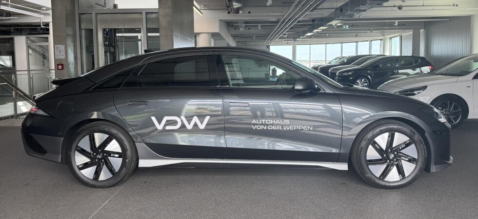 Hyundai Ioniq 6