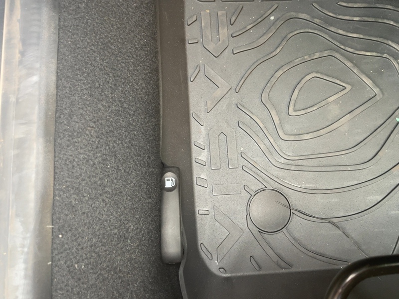 Fahrzeugabbildung Jogger +Klimaautomatik+Kamera+ Bild 30 von 49