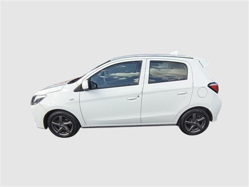 Mitsubishi Space