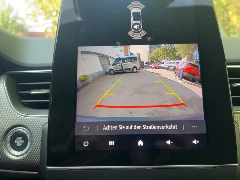 Fahrzeugabbildung Arkana Apple CarPlay BT Bild 15 von 21
