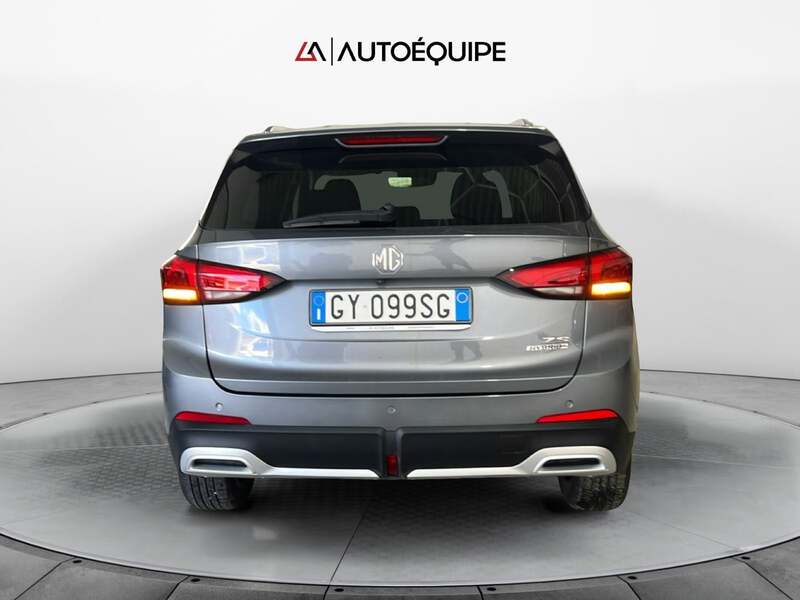 MG ZS