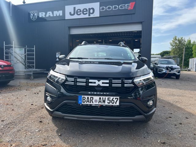 Dacia Sandero – Bild 2