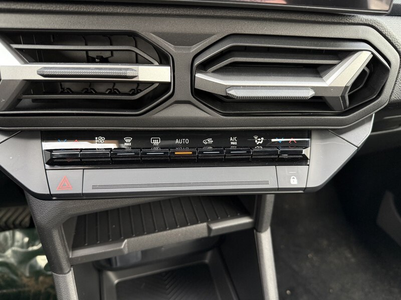 Fahrzeugabbildung Bigster Expression HYBRID 155 Bild 19 von 20