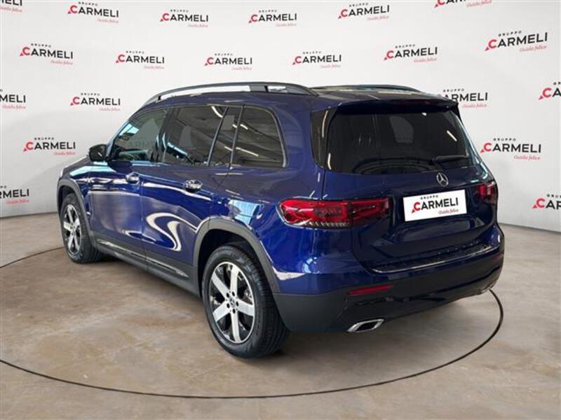 Mercedes GLB