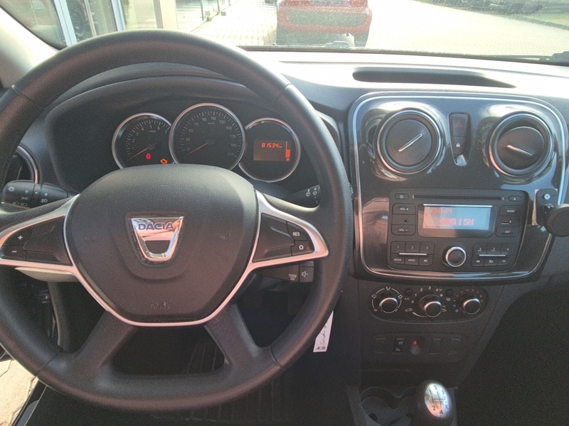 Fahrzeugabbildung Sandero II 1.0 SCe 75, Comfort AHK Bild 9 von 15