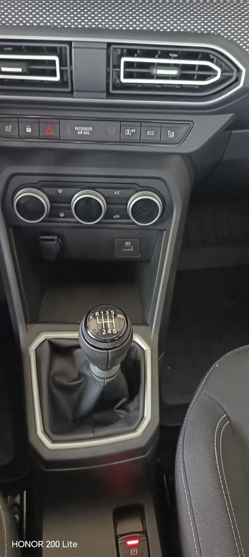 DACIA Logan 2024 — imagine 65