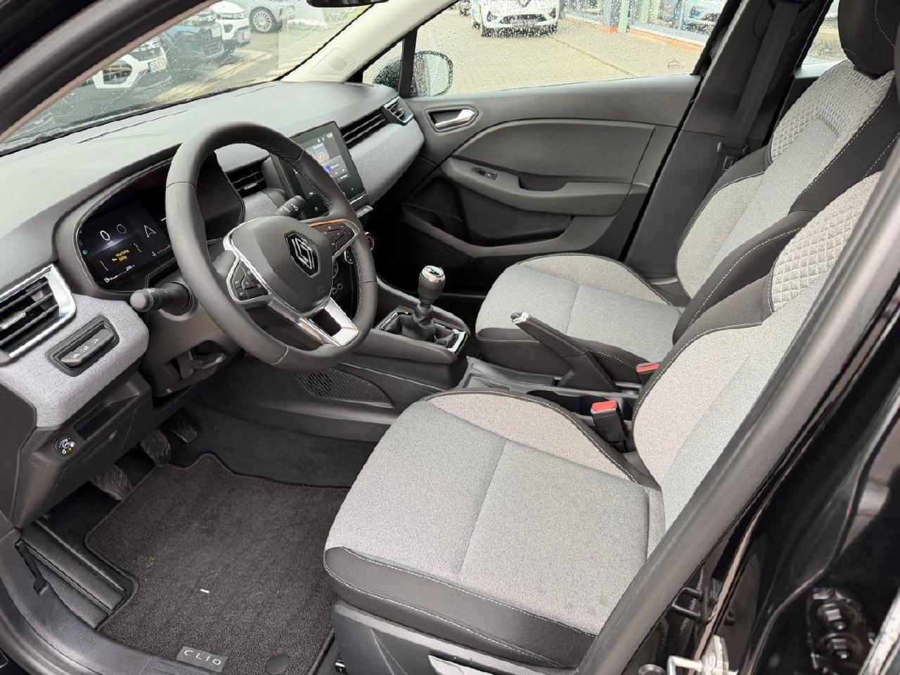 Renault Clio – Bild 9