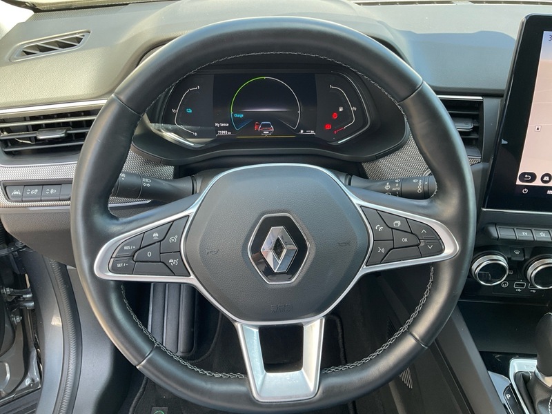 Fahrzeugabbildung Arkana INTENS E-TECH Hybrid 145/LED/Navi/Kamera Bild 13 von 17