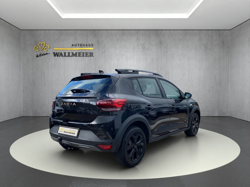 Fahrzeugabbildung Sandero III Stepway Extreme 1.0 TCe 90 Automatik Bild 5 von 15