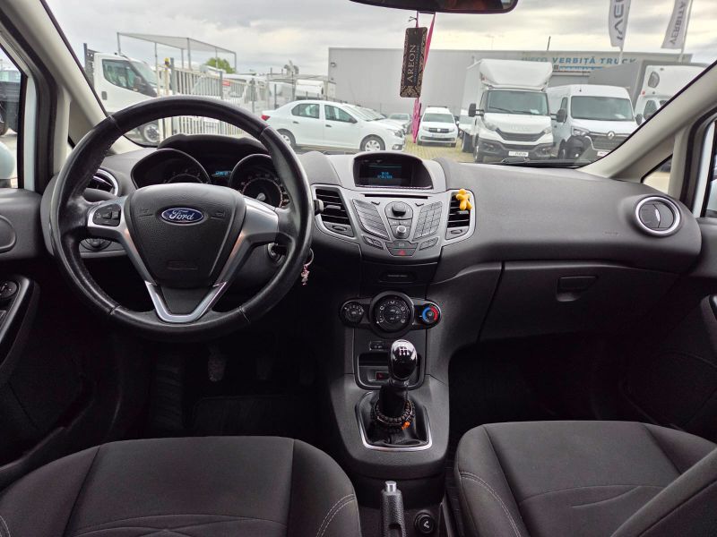FORD Fiesta 2014 — imagine 44