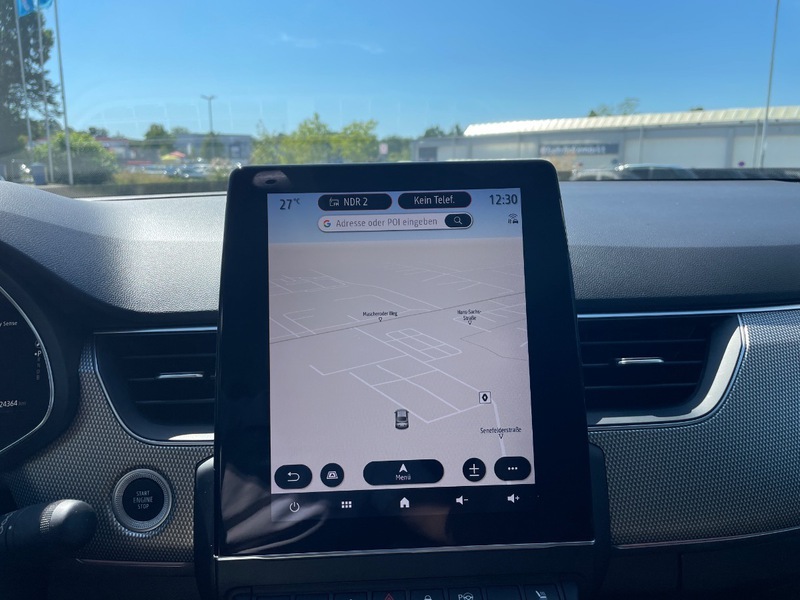 Fahrzeugabbildung Arkana +Navi+Sitzhzg.+ Bild 43 von 50