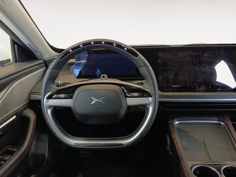 Xpeng P7