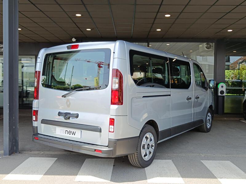 Renault Trafic Combi