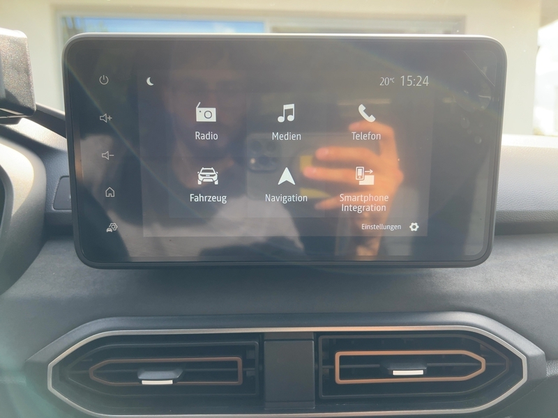 Fahrzeugabbildung Jogger Extreme+ HYBRID 140 7-Sitzer Bild 14 von 23