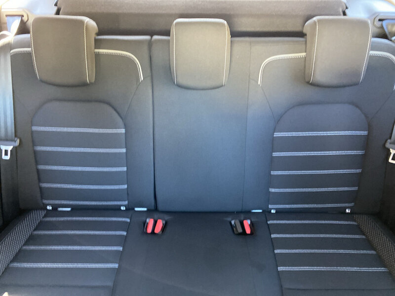 Fahrzeugabbildung Duster Navi 360° Bild 15 von 20