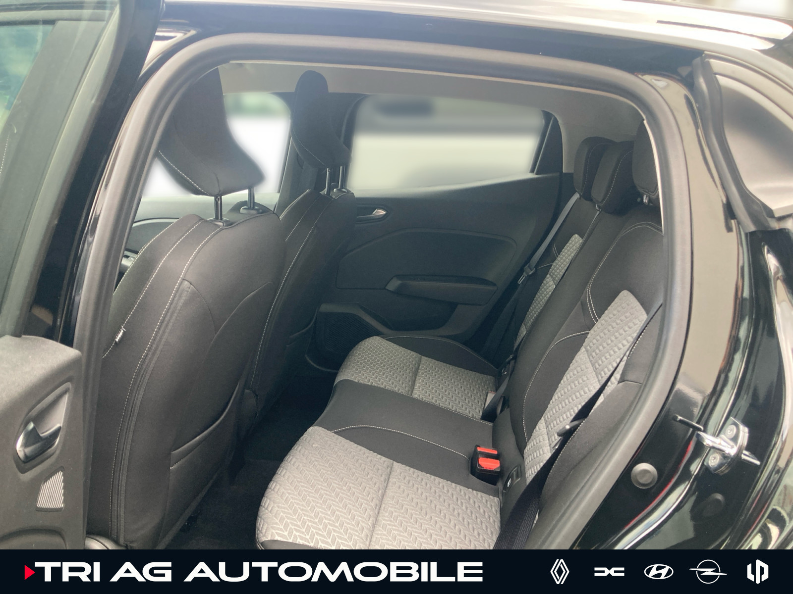 Renault Clio – Bild 10