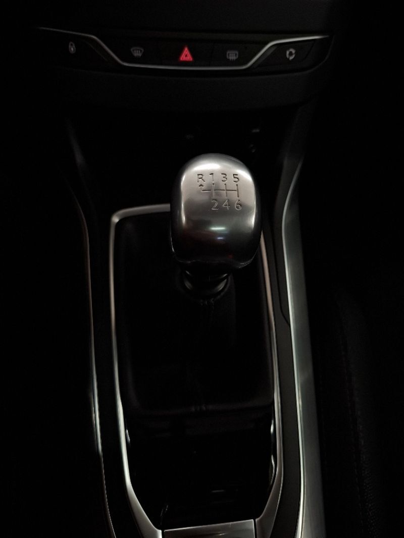 PEUGEOT 308 2015 — imagine 42