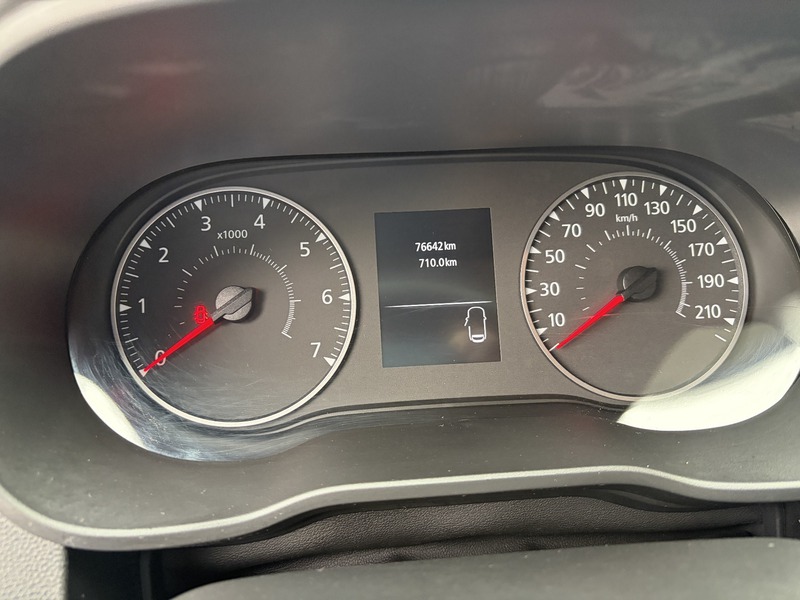 Fahrzeugabbildung Duster II (12.2017->) Journey+ Bild 10 von 11