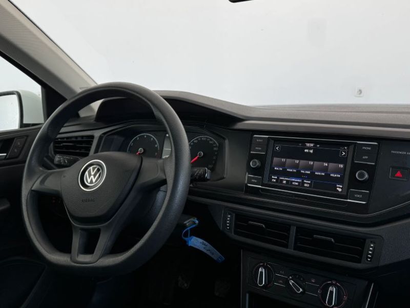 VOLKSWAGEN Polo 2021 — imagine 64