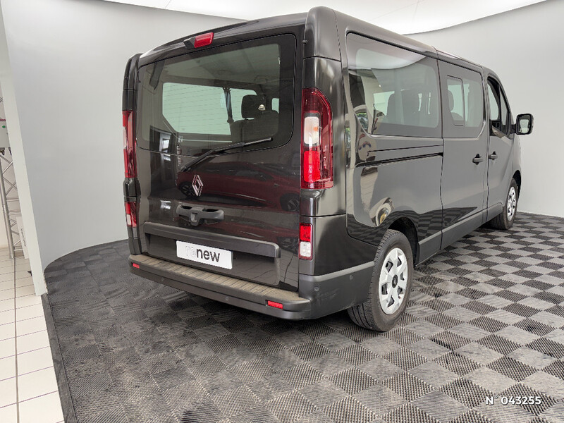 Renault Trafic Combi