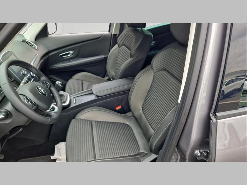 Renault Scenic IV
