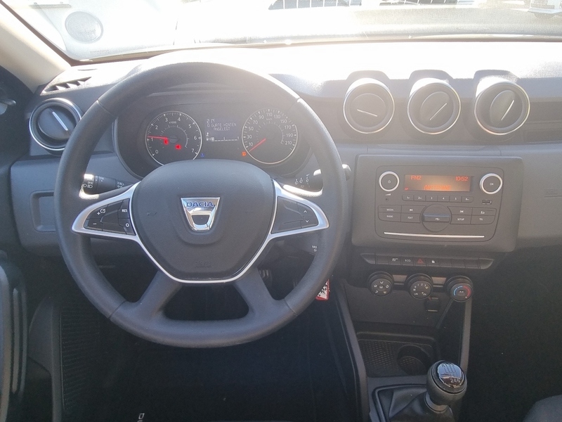 Fahrzeugabbildung Duster Deal TCe 90 Bild 9 von 14