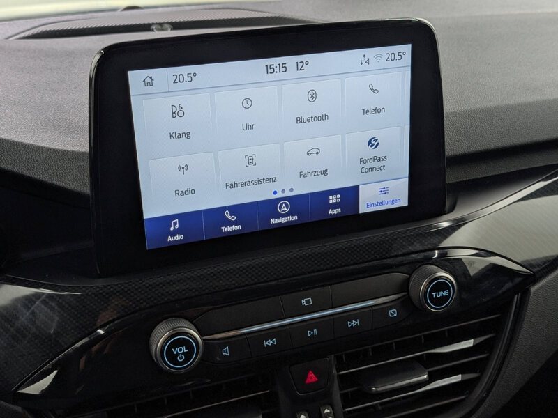 Fahrzeugabbildung Kuga 2.5 PHEV ST-Line X HUD B&O AHK ACC Pano Bild 28 von 45