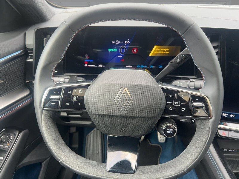 Fahrzeugabbildung Rafale 1.2 Plug-in Hybrid Atelier Alpine 300 Bild 11 von 30
